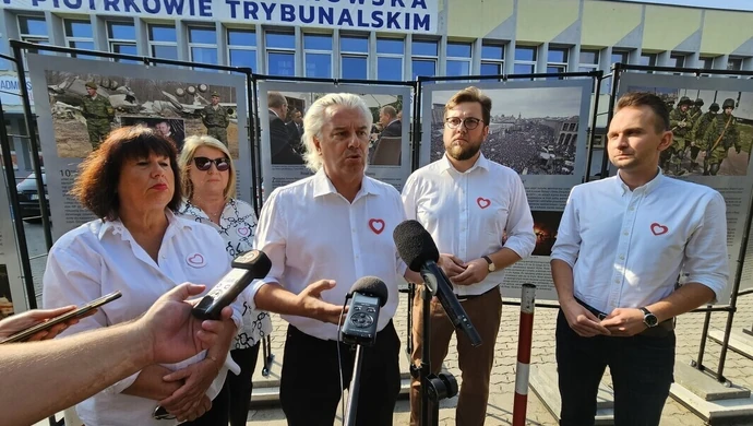 Żądają dymisji rektora