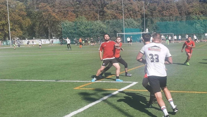 Załoga (z) Met - Stalu coraz wyżej