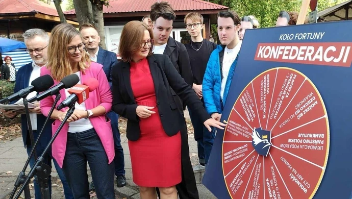 Lewica ostrzega przed Konfederacją