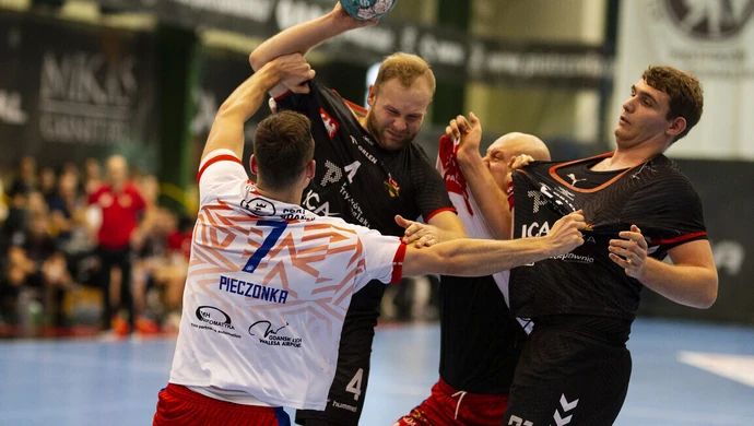 Piłkarze ręczni Piotrkowianina wygrywają ważny mecz