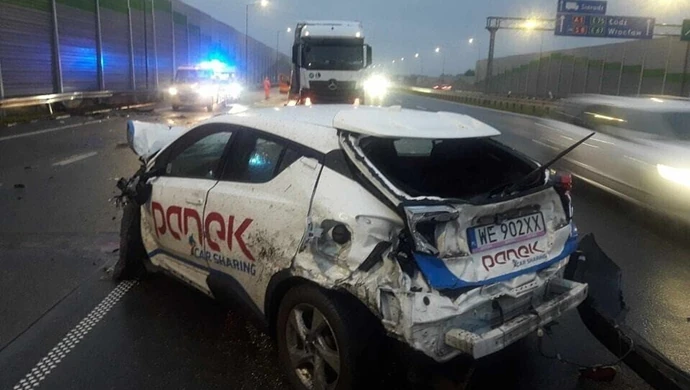 Zderzenie trzech pojazdów na A1