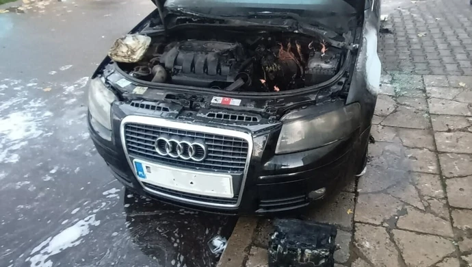 Kto podpalił audi?