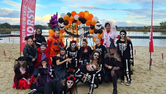 Zainaugurowali sezon na zimne kąpiele