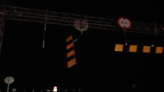 Uważajcie na ulicy Moryca! Uszkodzony ogranicznik [aktualizacja]