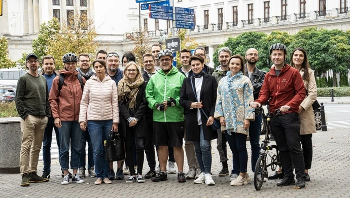 Czym najlepiej poruszać się po mieście?