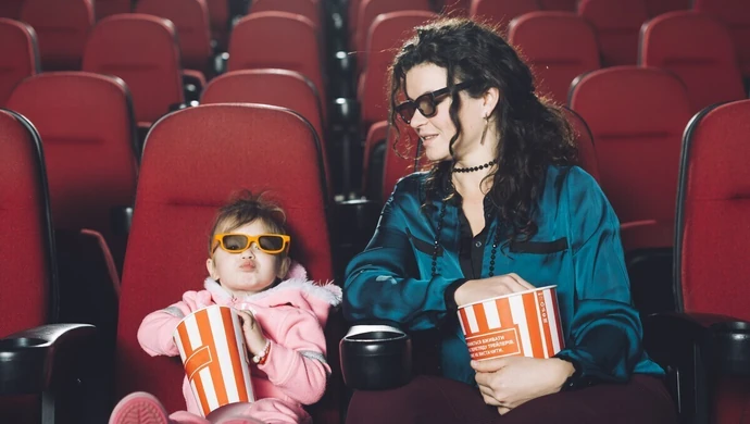 Mikołajki z kinem Helios