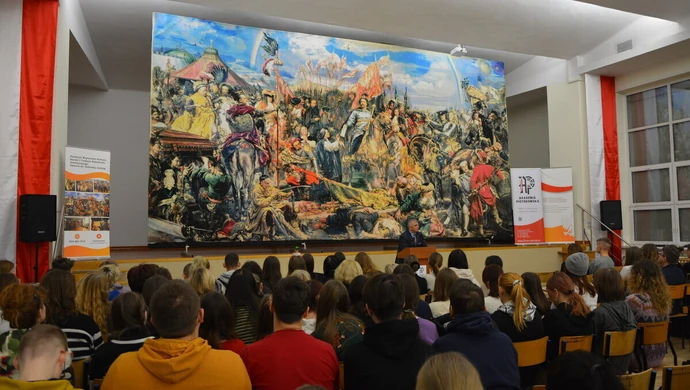 Imponujący obraz w Akademii Piotrkowskiej