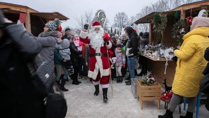 Żywa szopka, mikołaj i wiele więcej. Zapraszamy na Powiatowy Jarmark Świąteczny