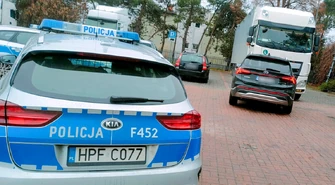 Pościg za skradzionym samochodem na ulicach Piotrkowa