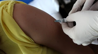 Szczepienia przeciwko HPV: szersza ochrona to najlepsza inwestycja w zdrowie - mówią jednogłośnie polscy i litewscy eksperci