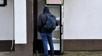 Nie marnuj jedzenia. Podziel się z potrzebującymi