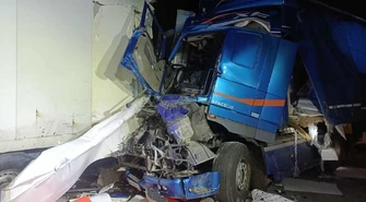 Groźne zderzenie ciężarówek na A1