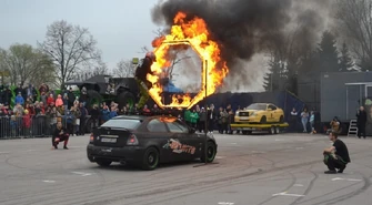 Pokaz MONSTER TRUCK SHOW w Piotrkowie [ZDJĘCIA]