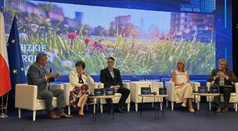 Burmistrz Jaros wystąpił na Europejskim Forum Gospodarczym