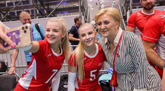 Magda i Klaudia reprezentowały nas na olimpiadzie