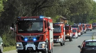 Parada pojazdów strażackich w Aleksandrowie