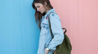 Kurtki koszulowe, połączenie stylu i komfortu