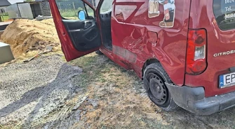 Zderzenie dwóch samochodów na Michałowskiej