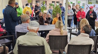 Kandydaci "opozycji demokratycznej" odpowiadali na pytania mieszkańców