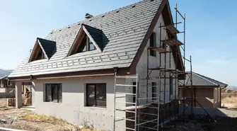 Drewniany, prefabrykowany? Twój wymarzony dom w Piotrkowie Trybunalskim