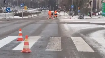 Malowali pasy na śniegu