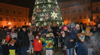 Choinka w Rynku już świeci