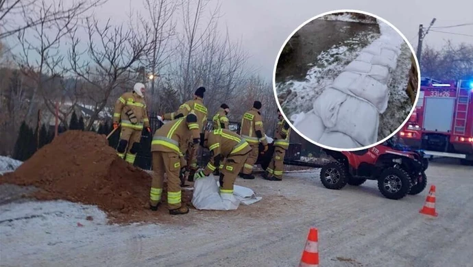 Sulejów. Zabezpieczyli posesje przed zalaniem