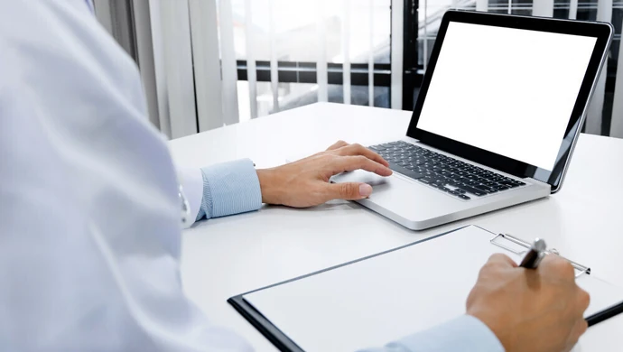 Rewolucja w Opiece Zdrowotnej: Jak Skorzystać z L4 Przez Internet?