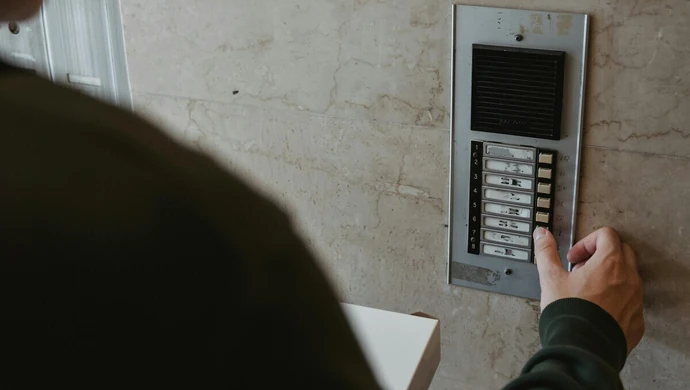 Uwaga na oszustów! Prezes PSM prosi o ostrożność