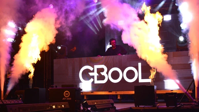 32. Finał WOŚP za nami! C-Bool porwał piotrkowską publiczność [ZDJĘCIA, FILM]