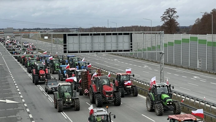 Rolnicy protestują. Armagedon na drogach (AKTUALIZACJA)