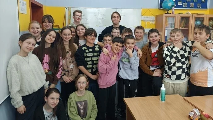 Studenci z Projektora z wizytą w Bujnach