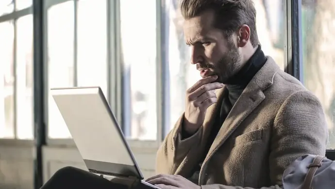 Siła recenzji w upraszczaniu decyzji zakupowych