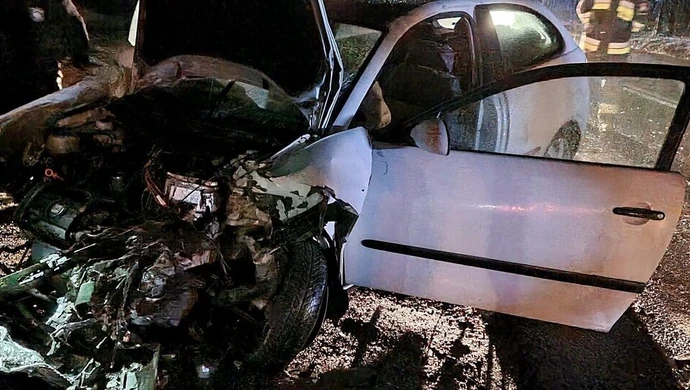 Groźny wypadek pod Jaksonkiem. Jedna osoba ranna