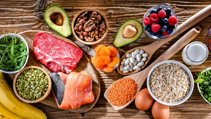 Zdrowa żywność wspiera samopoczucie. Sprawdź, które produkty warto jeść!