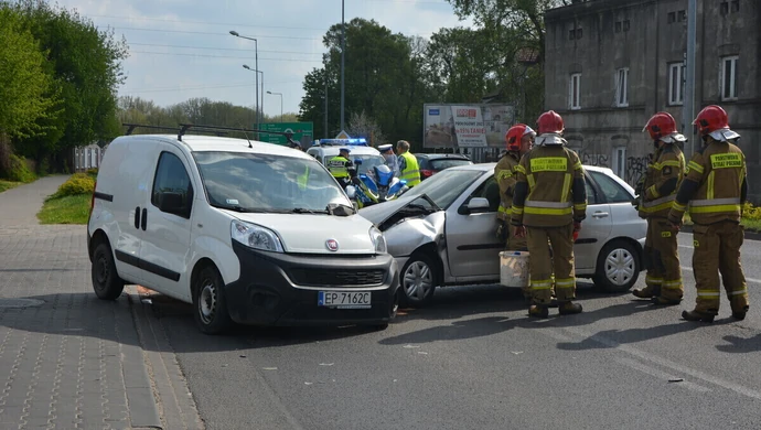Zderzenie pojazdów na Sulejowskiej