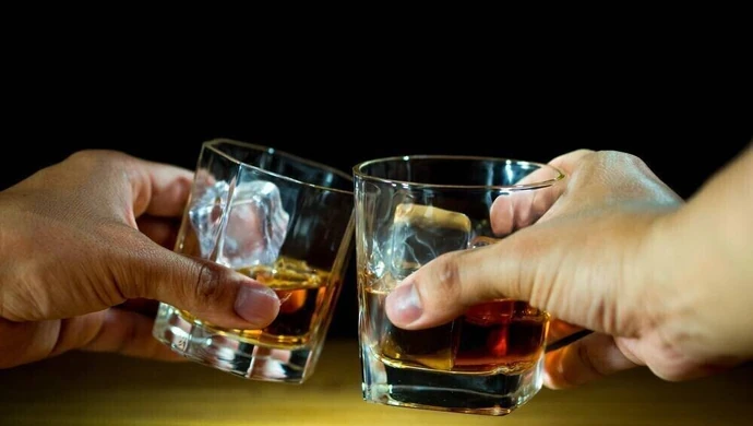 Wszywka alkoholowa Łódź - czy to bezpieczne rozwiązanie?