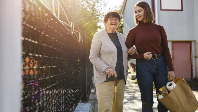 Szukają seniorów w potrzebie i sąsiadów, którzy im pomogą