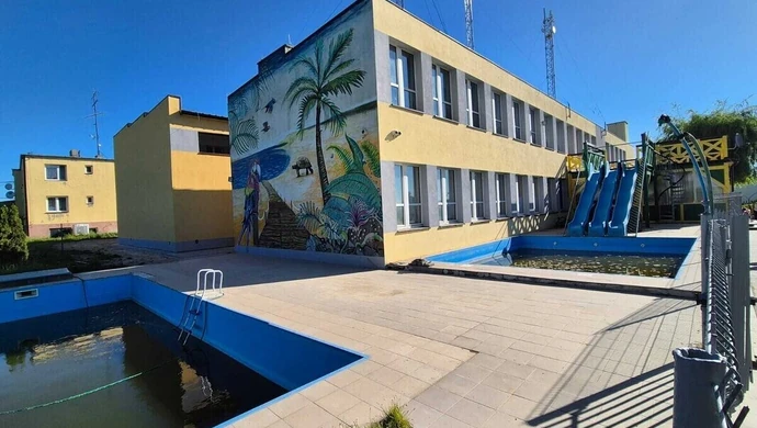 Trwa rozbudowa szkoły w Rękoraju