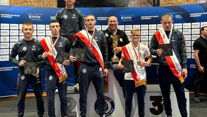 Młodzi zapaśnicy najlepsi w Polsce