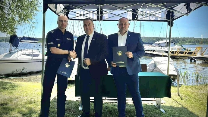 Będzie więcej policji i ratowników wodnych nad Zalewem Sulejowskim