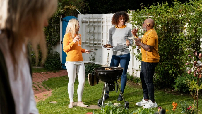 Grill w ogrodzie. 7 akcesoriów, które z pewnością się przydadzą!