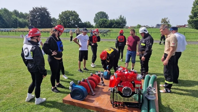 Gminne Zawody Sportowo-Pożarnicze w Rozprzy