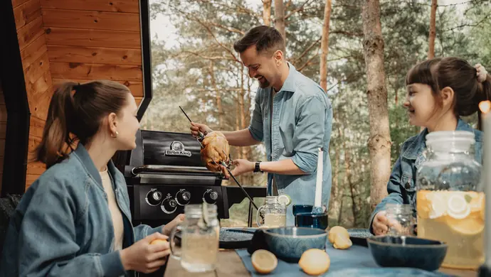 Kuchnia ogrodowa jak z marzeń. Urządź ją z marką Broil King!