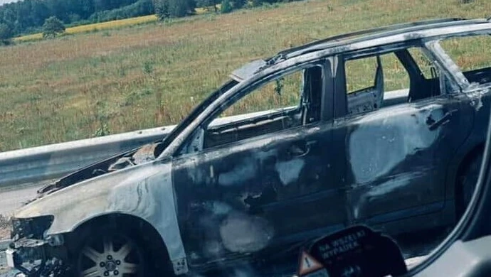 Pożar samochodu na A1 koło Kamieńska