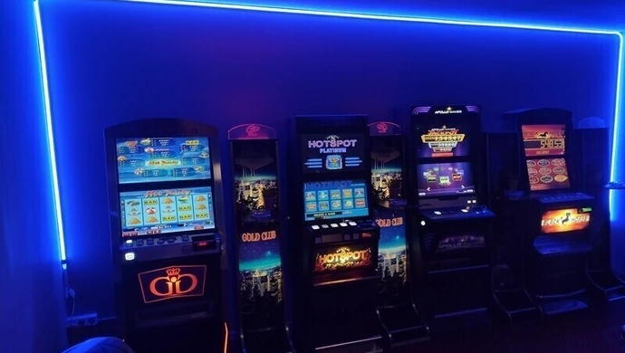 Funkcjonariusze KAS zlikwidowali  dwa nielegalne punkty gier