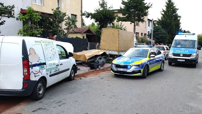 Kierowca wymusił pierwszeństwo. Wypadek w Piotrkowie
