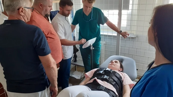 Szpital w Piotrkowie ma supernowoczesny stół do rehabilitacji