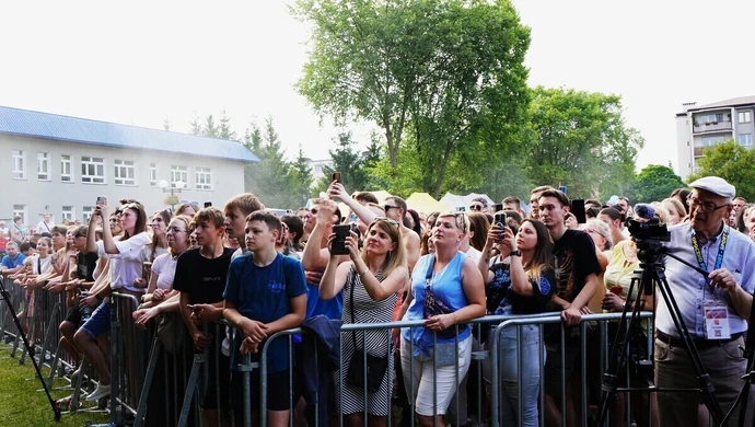 Natalia Przybysz, Verba i Stefano Terrazzino na piknikach w powiecie opoczyńskim