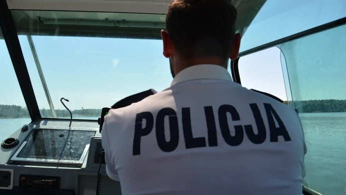 Jak wygląda praca policji na Zalewie Sulejowskim?